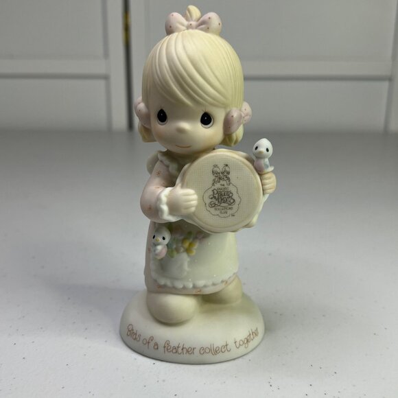 Birds Of A Feather Collect Together 1986 Precious Moments Figurine - Picture 6 of 11